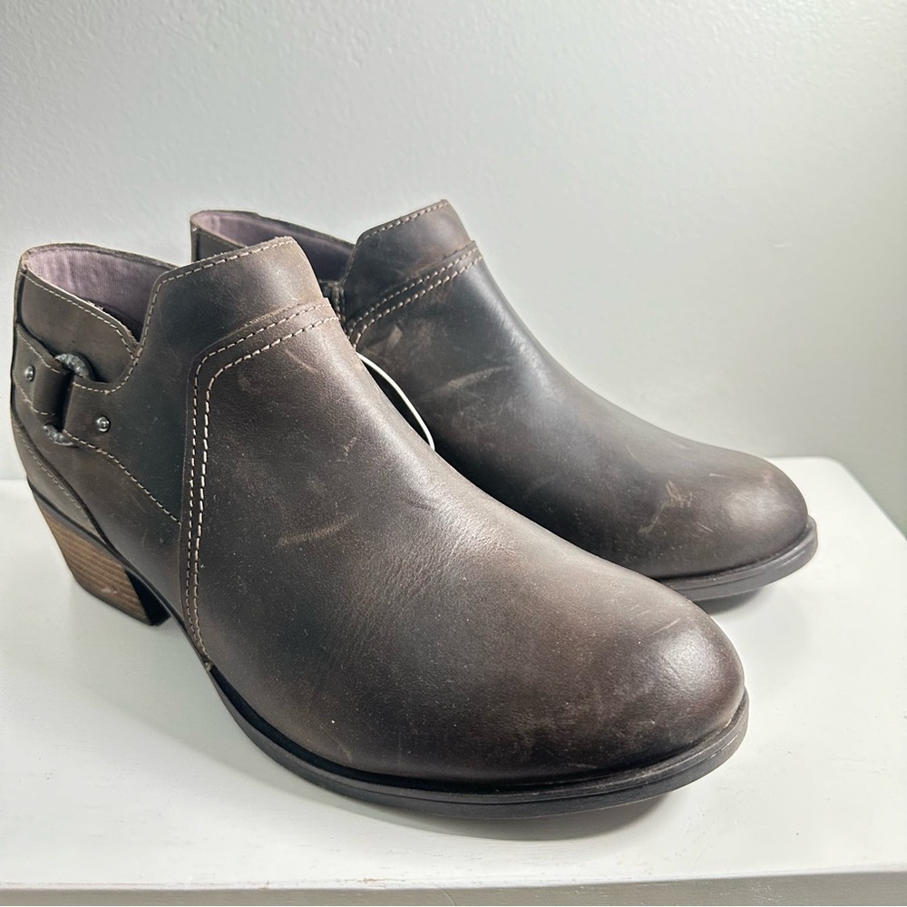 Clarks Womens Charlten Grace Boot Size 10 Brown Oiled Leather Bootie Block Heel